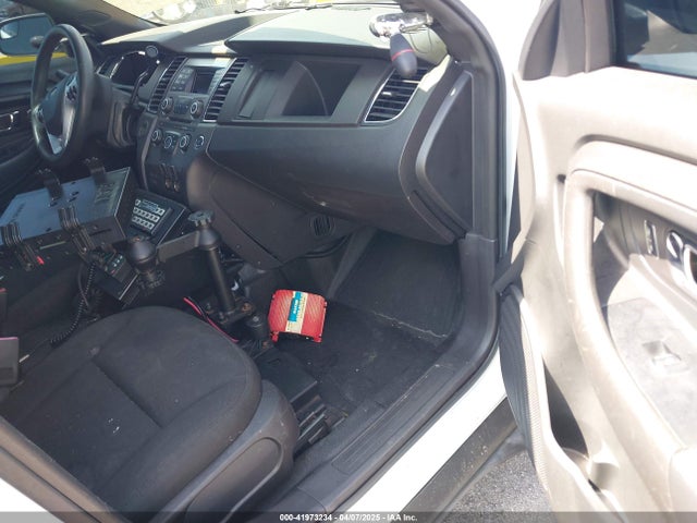 1FAHP2L82FG129083 Ford Police Interceptor
