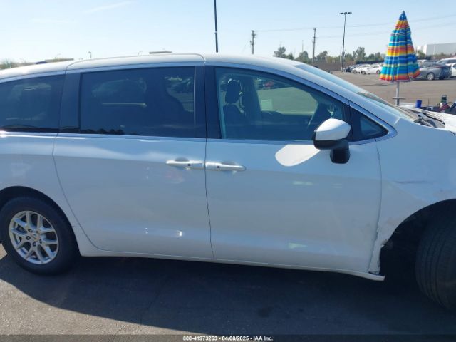 2C4RC1CG4NR159999 Chrysler Voyager Lx