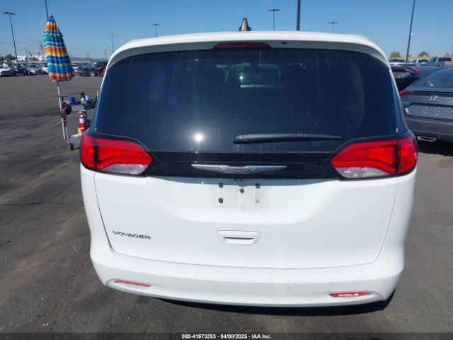 2C4RC1CG4NR159999 Chrysler Voyager Lx