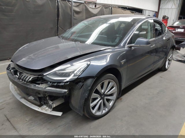 2018 TESLA MODEL 3 5YJ3E1EA9JF024211 Photo 1