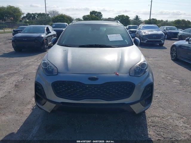 KIA Sportage Nightfall Edition 2022 KNDP6CAC2N7947000 Image 11