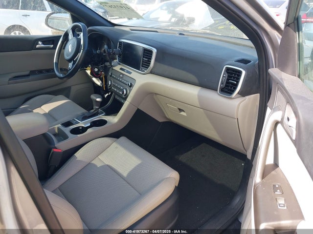 KIA Sportage Nightfall Edition 2022 KNDP6CAC2N7947000 Image 5