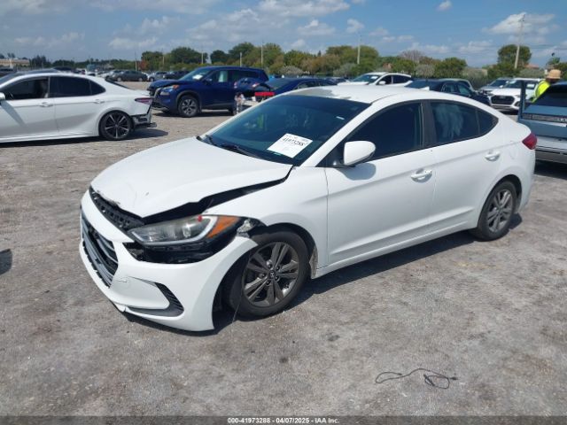 5NPD84LF2JH213750 Hyundai ELANTRA SEL