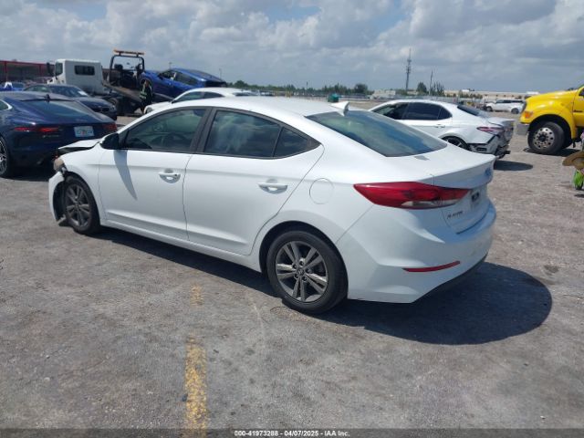 5NPD84LF2JH213750 Hyundai ELANTRA SEL