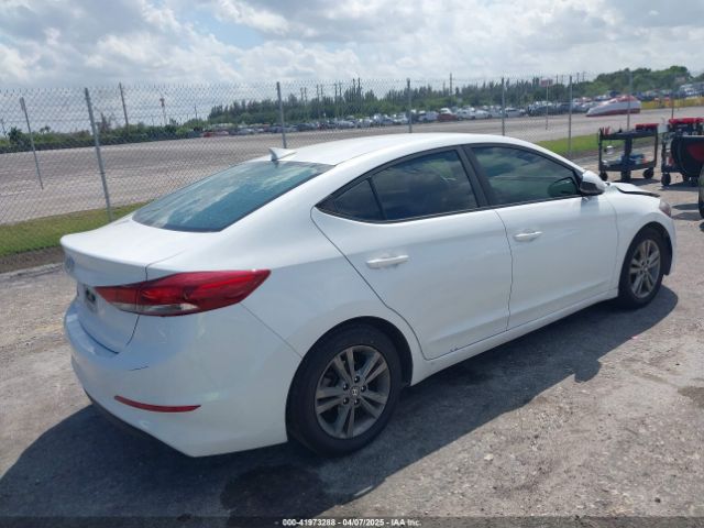 5NPD84LF2JH213750 Hyundai ELANTRA SEL