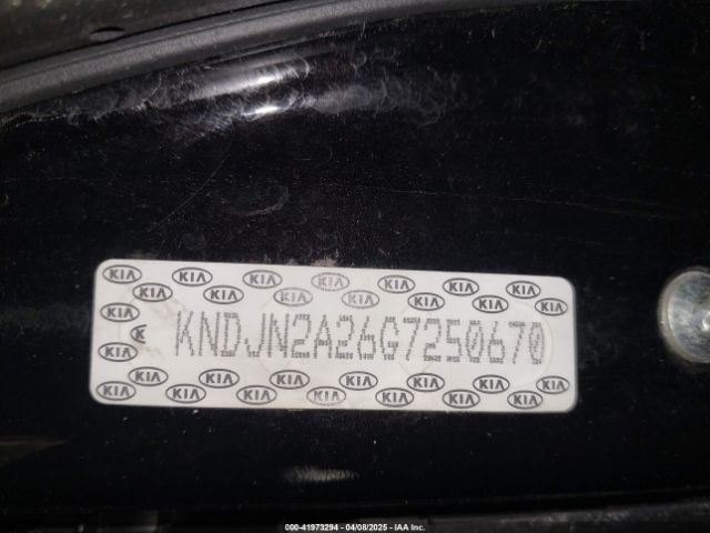 KNDJP3A56E7033238 KIA SOUL +