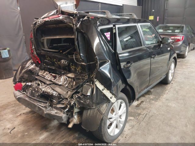 KNDJP3A56E7033238 KIA SOUL +
