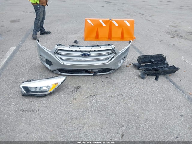 1FMCU0GD1HUD51462 Ford ESCAPE SE