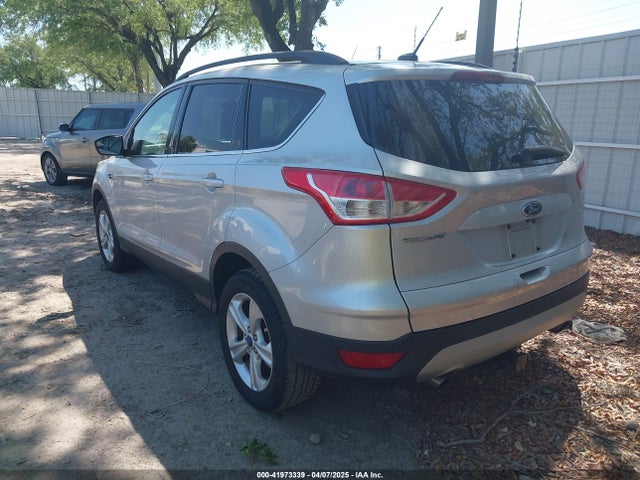 1FMCU9GX9EUD13214 Ford ESCAPE SE