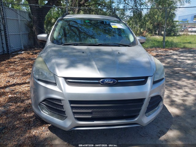 1FMCU9GX9EUD13214 Ford ESCAPE SE