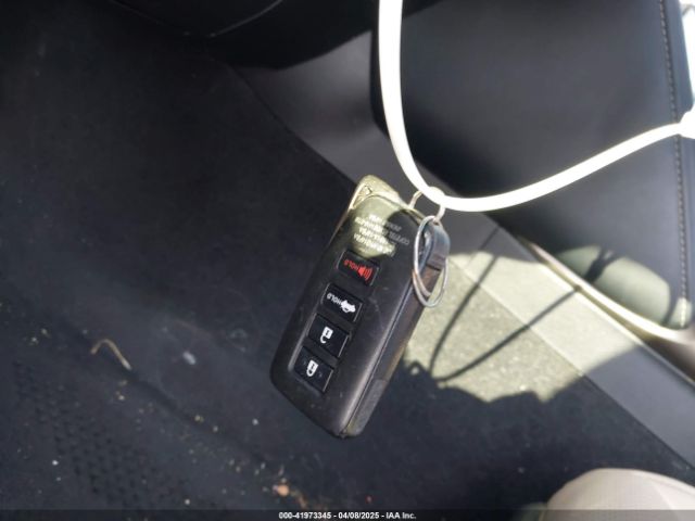 JTHBA1D2XH5041837 Lexus IS 200T