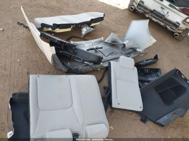 19UDE4H26RA009438 Acura Integra