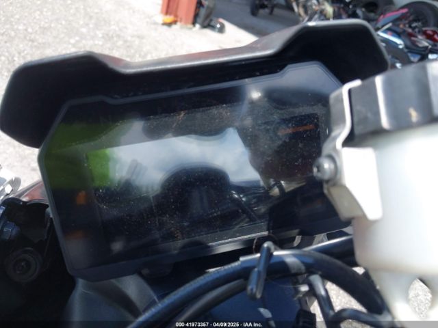 2022 YAMAHA YZFR7 JYARM38E1NA003211 Photo 6