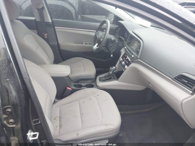 5NPD74LF1LH599339 Hyundai ELANTRA SE