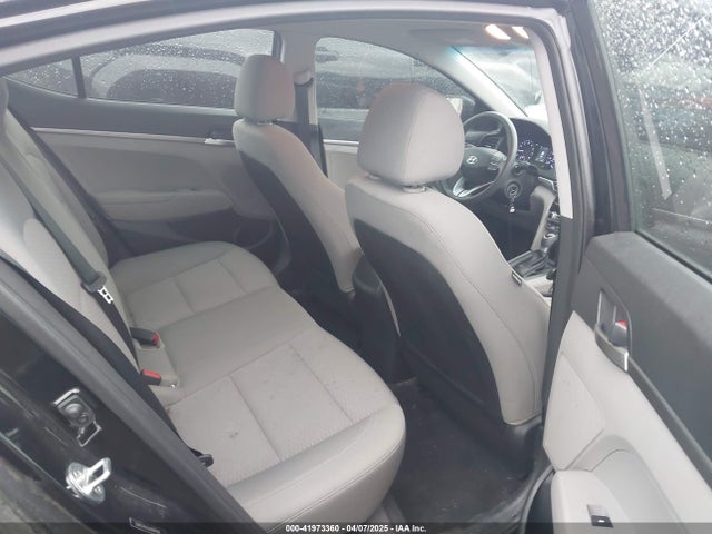 5NPD74LF1LH599339 Hyundai ELANTRA SE
