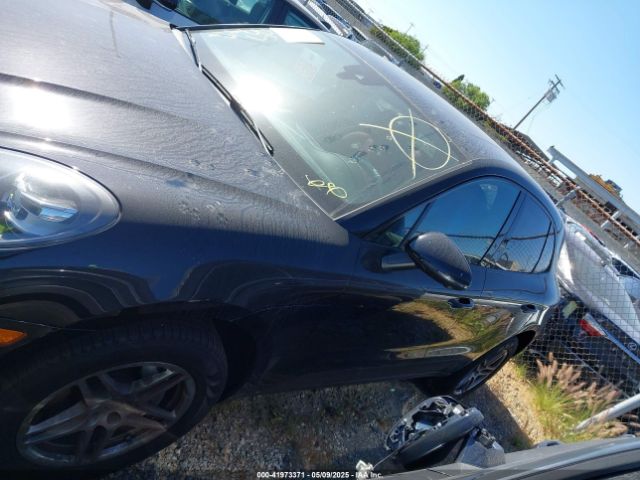 WP1AA2A50MLB02084 Porsche Macan