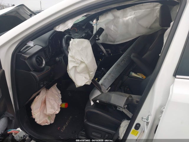 Toyota 2ar-fxe, 2jm+2fm 2018 JTMJJREV8JD176539 Image 5