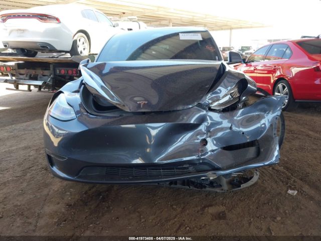 7SAYGDEF6NF494959 Tesla Model Y