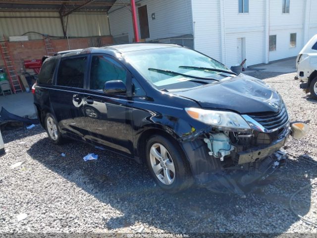 2017 TOYOTA SIENNA 5TDKZ3DC6HS830933