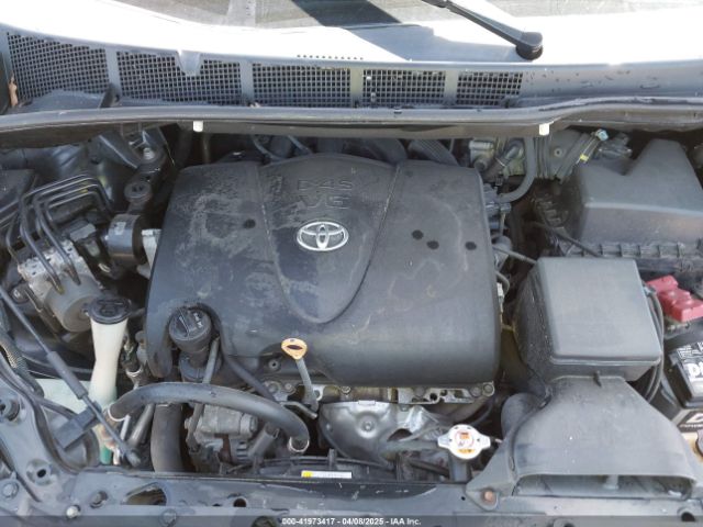 2017 TOYOTA SIENNA 5TDKZ3DC6HS830933 Photo 9