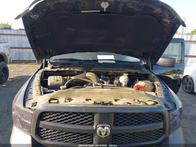 1C6RR7KT7MS555381 RAM 1500 Classic Tradesman  4x4 5'7 Box