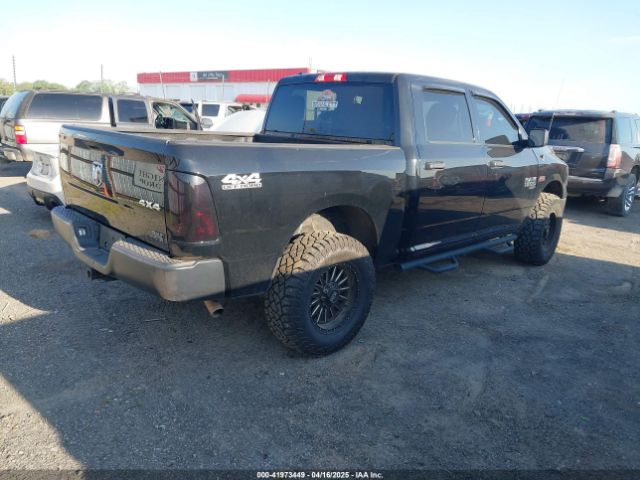 1C6RR7KT7MS555381 RAM 1500 Classic Tradesman  4x4 5'7 Box
