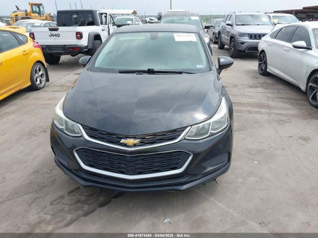 1G1BC5SMXH7172965 Chevrolet Cruze Ls Auto