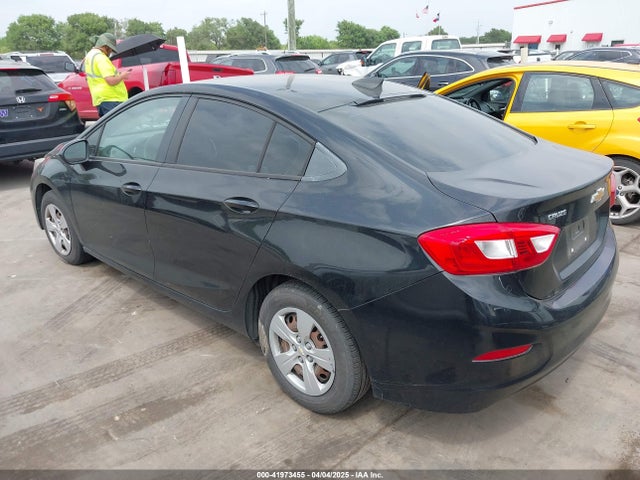 1G1BC5SMXH7172965 Chevrolet Cruze Ls Auto