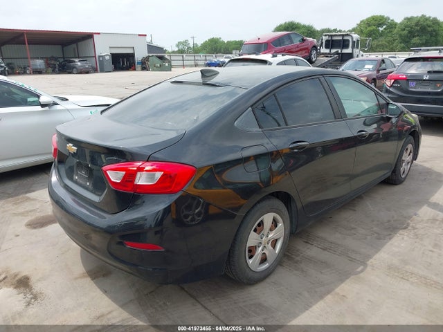 1G1BC5SMXH7172965 Chevrolet Cruze Ls Auto