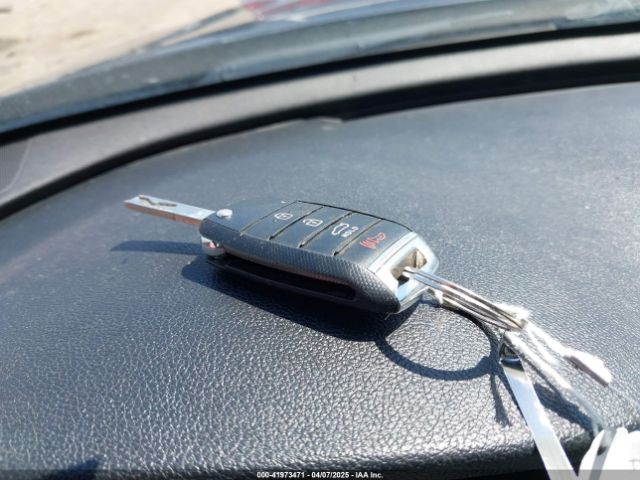 5XXGT4L38KG276656 KIA Optima Lx