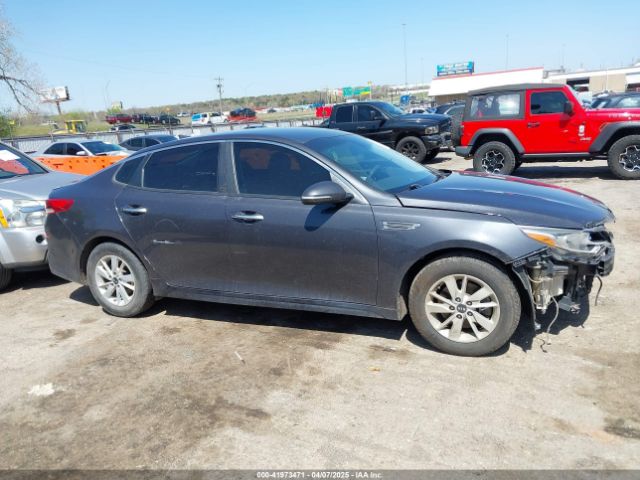5XXGT4L38KG276656 KIA Optima Lx