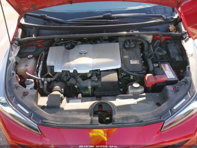 JTDL9RFU8L3019030 Toyota Prius Le Awd-e