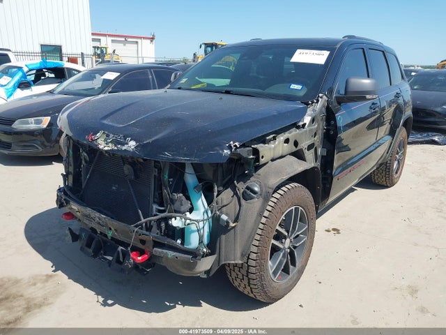 1C4RJFLG8HC645229 Jeep Grand Cherokee Trailhawk 4x4