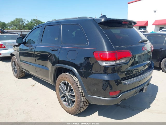 1C4RJFLG8HC645229 Jeep Grand Cherokee Trailhawk 4x4