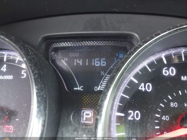 3N1CN7AP0HL870285 Nissan Versa 1.6 Sv