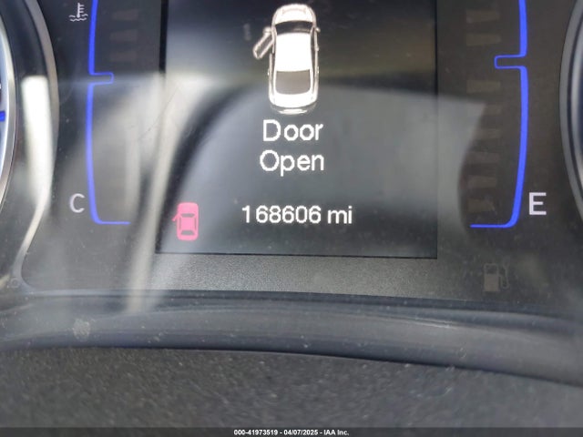 Chrysler 200 Limited 2015 1C3CCCAB2FN536650 Image 16