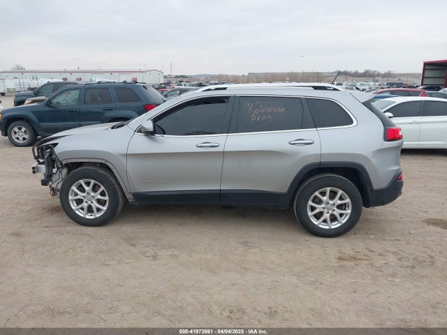 1C4PJMCS7EW220899 Jeep Cherokee Latitude