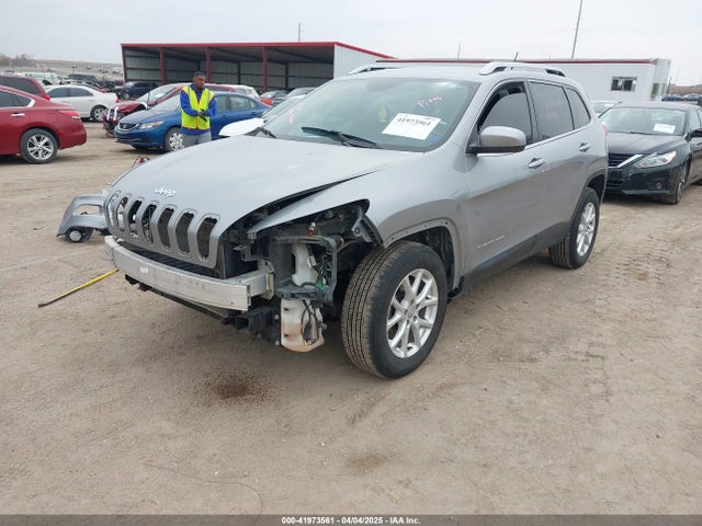 1C4PJMCS7EW220899 Jeep Cherokee Latitude