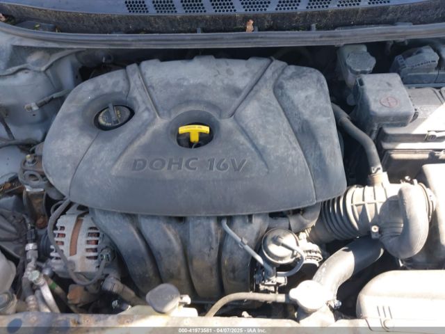 KMHDH4AE5FU321296 Hyundai ELANTRA SE