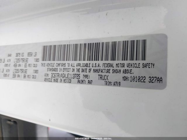 3C6TRVAGXJE113725 RAM Promaster 1500 Low Roof 136 Wb