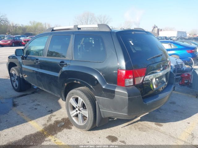 2011 MITSUBISHI ENDEAVOR 4A4JN3AS0BE017337 Photo 2