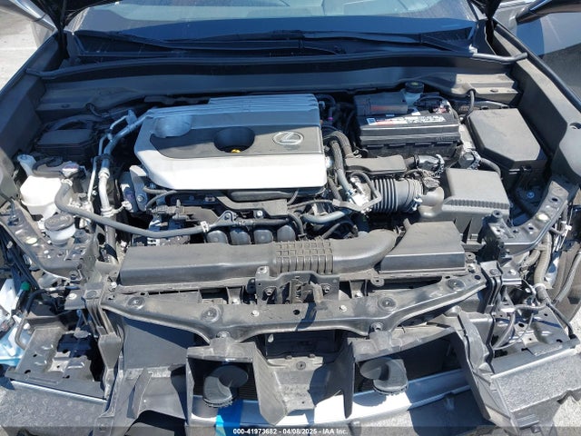 JTHX3JBH8N2047074 Lexus UX 200
