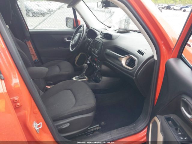 ZACCJBBB2HPG32122 Jeep Renegade Latitude 4x4