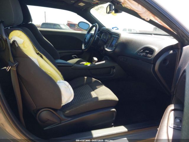 2C3CDZBT2JH146463 Dodge Challenger R/t