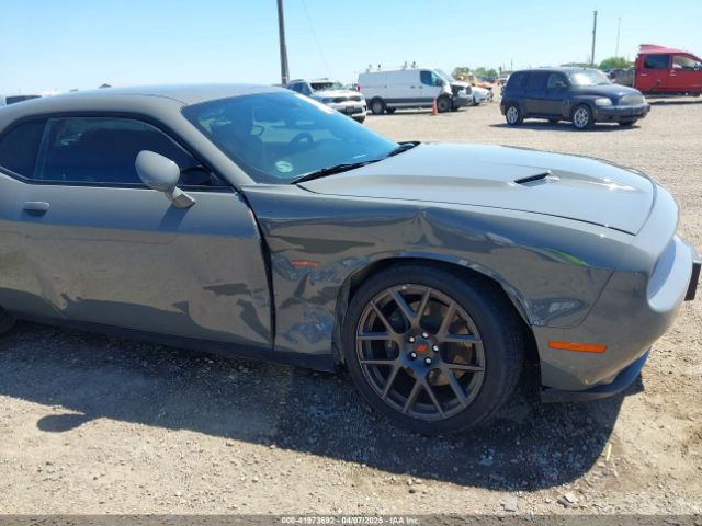2C3CDZBT2JH146463 Dodge Challenger R/t