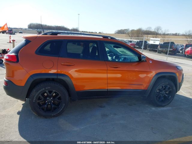 1C4PJMBBXGW251682 Jeep Cherokee Trailhawk