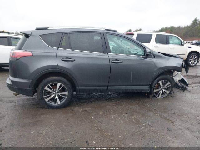 2T3RFREV0JW704548 Toyota Rav4 Xle