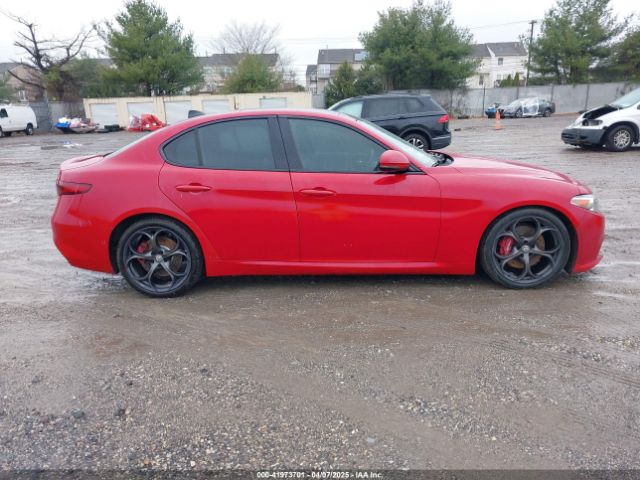 ZARFAECN9H7532027 Alfa Romeo Giulia Ti Rwd