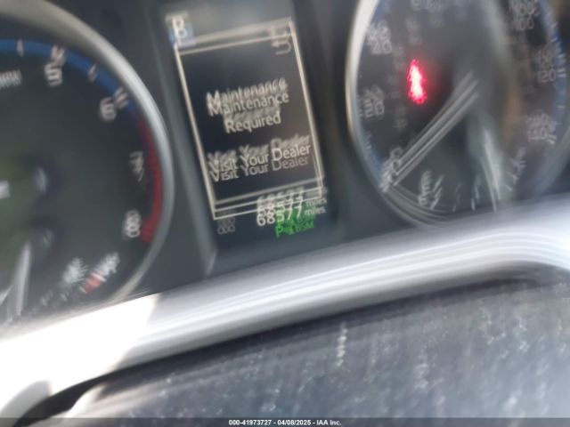 JTMRFREV7HJ125730 Toyota Rav4 Xle