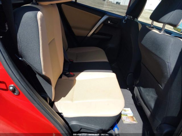 JTMRFREV7HJ125730 Toyota Rav4 Xle